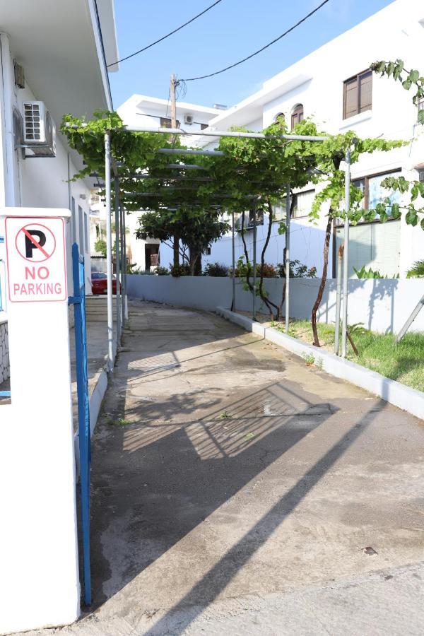 Traditional Town Garden Apartment Rhodes City المظهر الخارجي الصورة